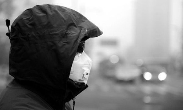 我國全面實(shí)施煤炭消費(fèi)控制，大力發(fā)展可再生資源11